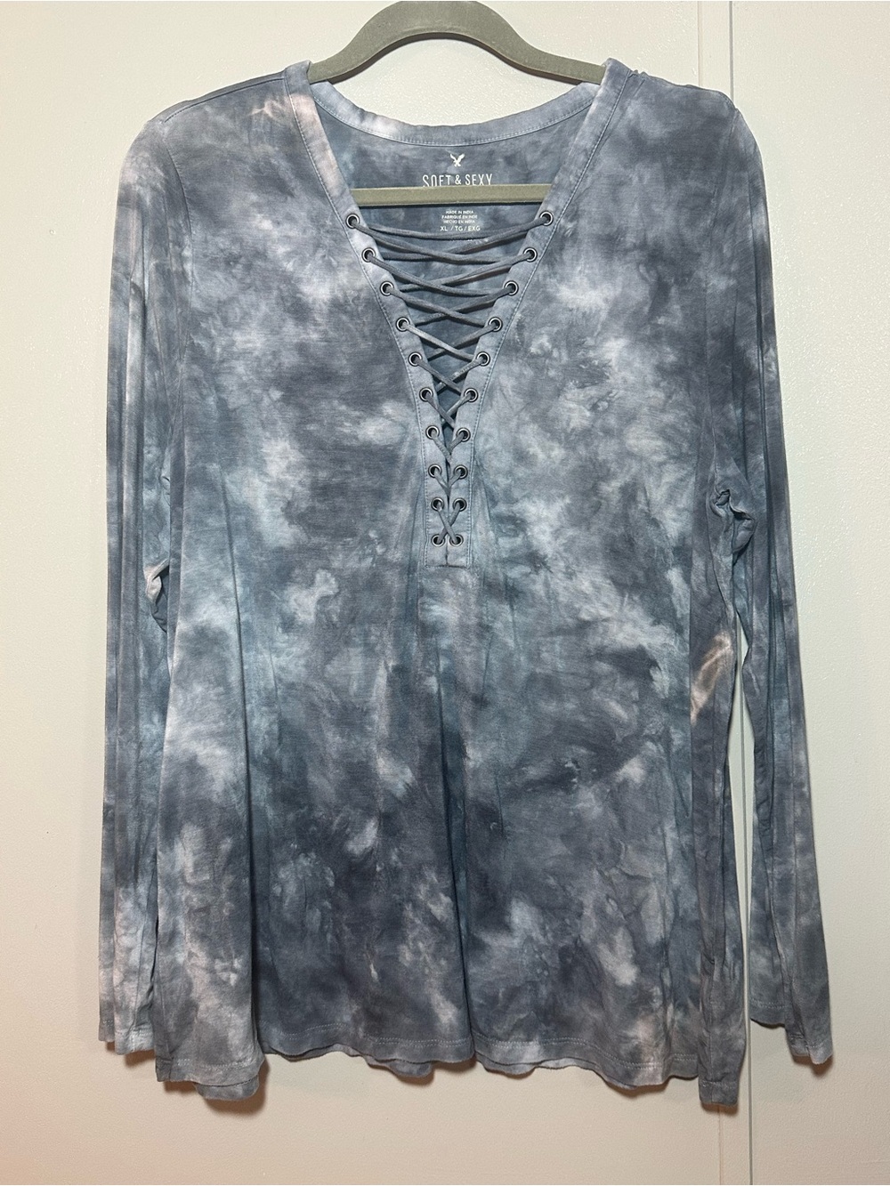 American Eagle Soft & Sexy Women's Tie-Dye Lace-Up Long Sleeve Top Boho Hippie